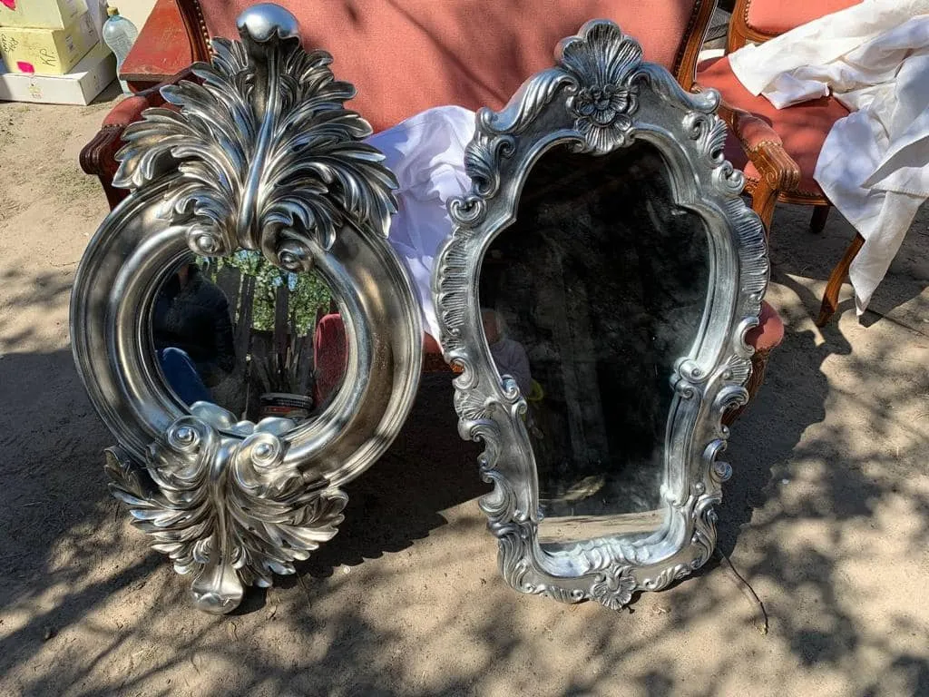 Мародеры выносили все подряд.