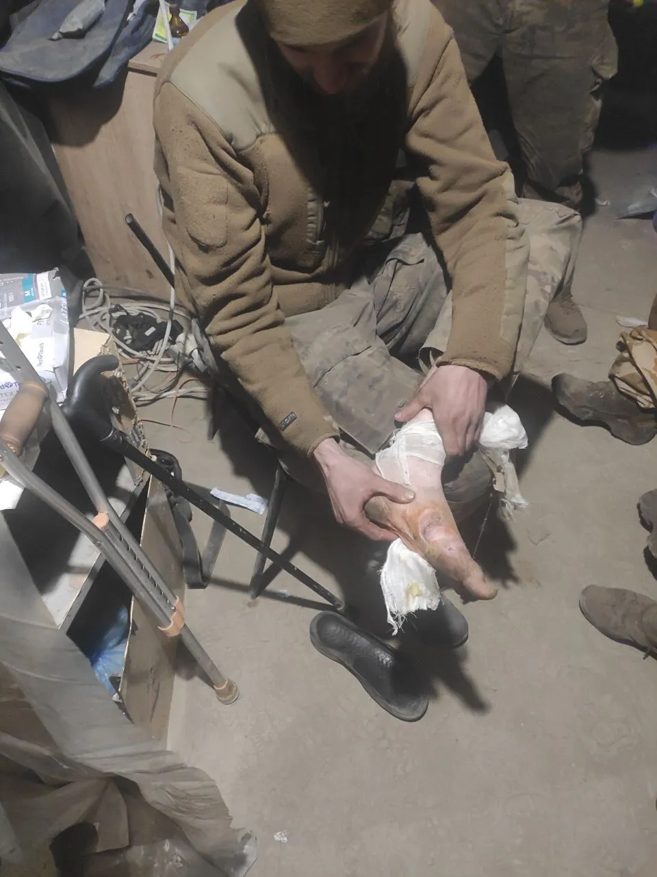 Военный призвал спасти раненых