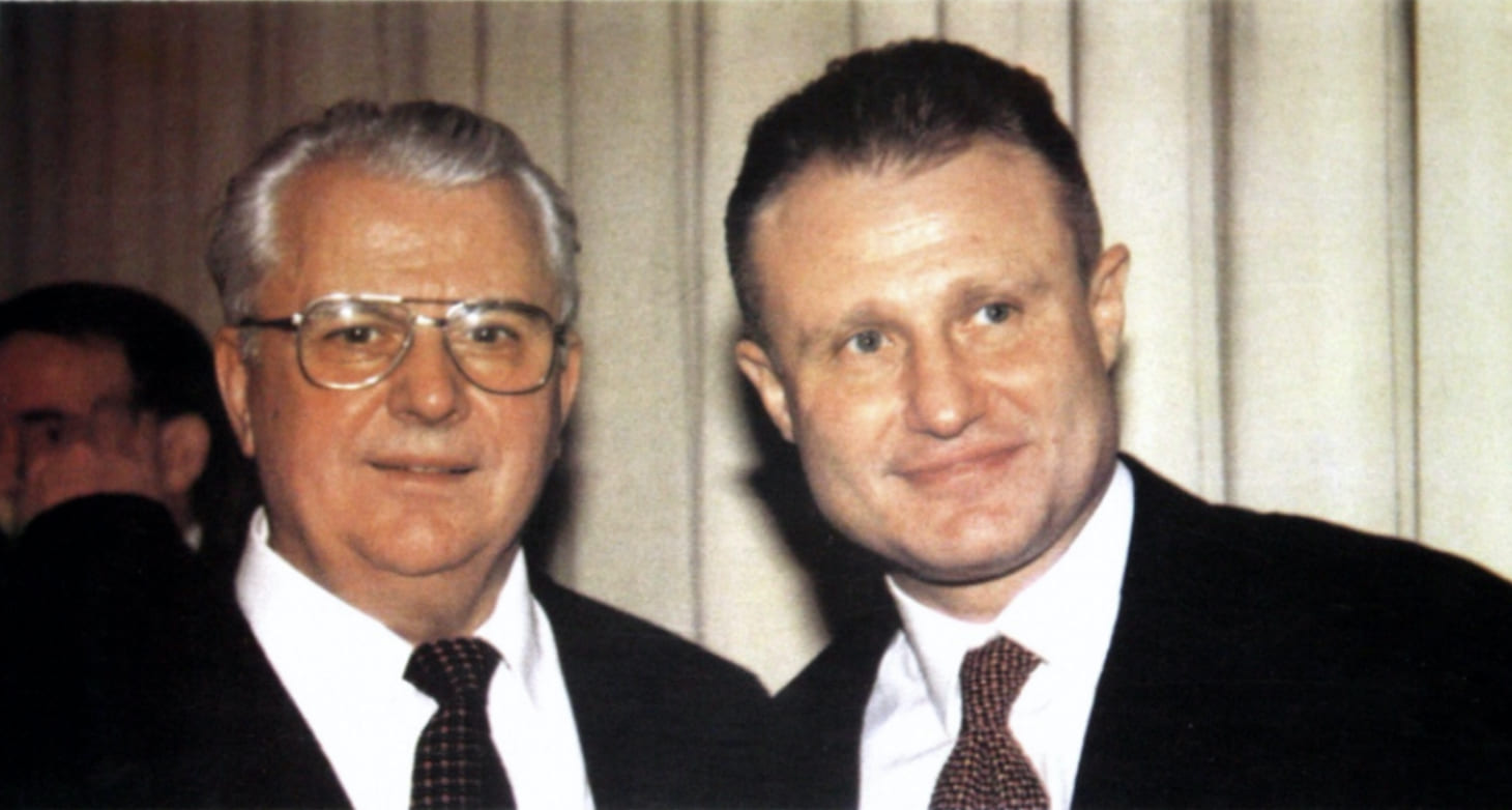 Леонид Кравчук и Григорий Суркис (фото из личного архива Кравчука) Леонид Кравчук и Григорий Суркис (фото из личного архива Кравчука)