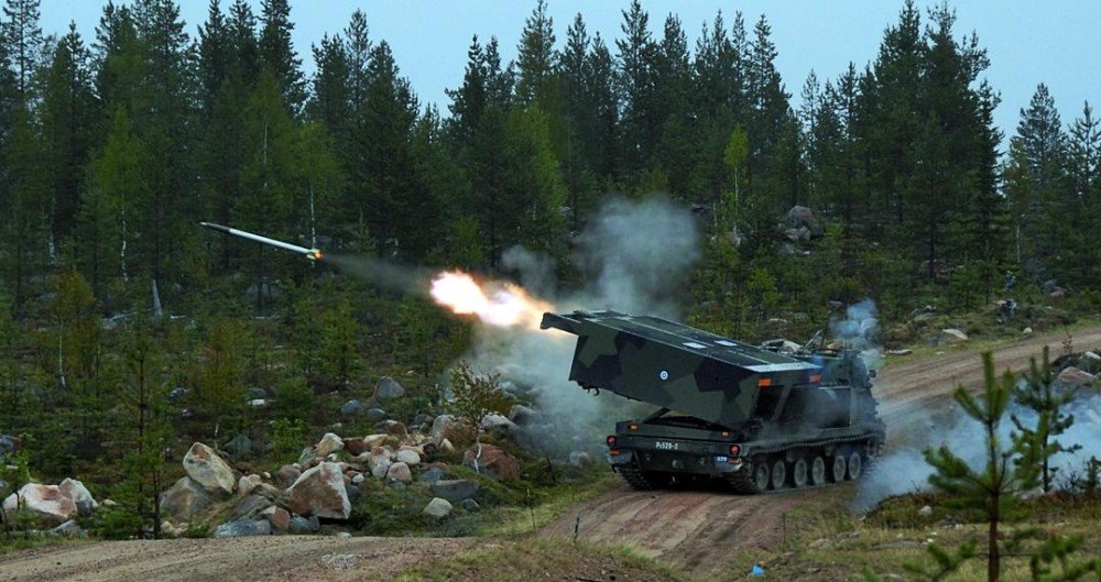 М270 MLRS