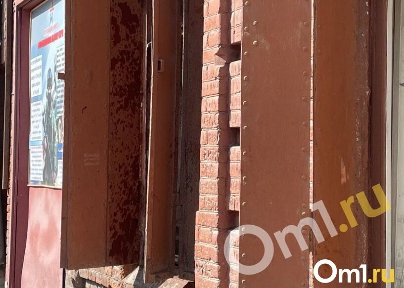 В здании повреждены окна dqxikeidqxiqqeant