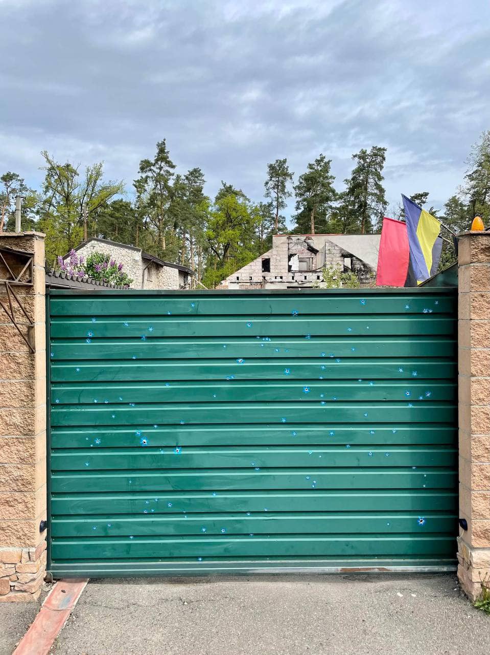    &quot;&quot;      ()