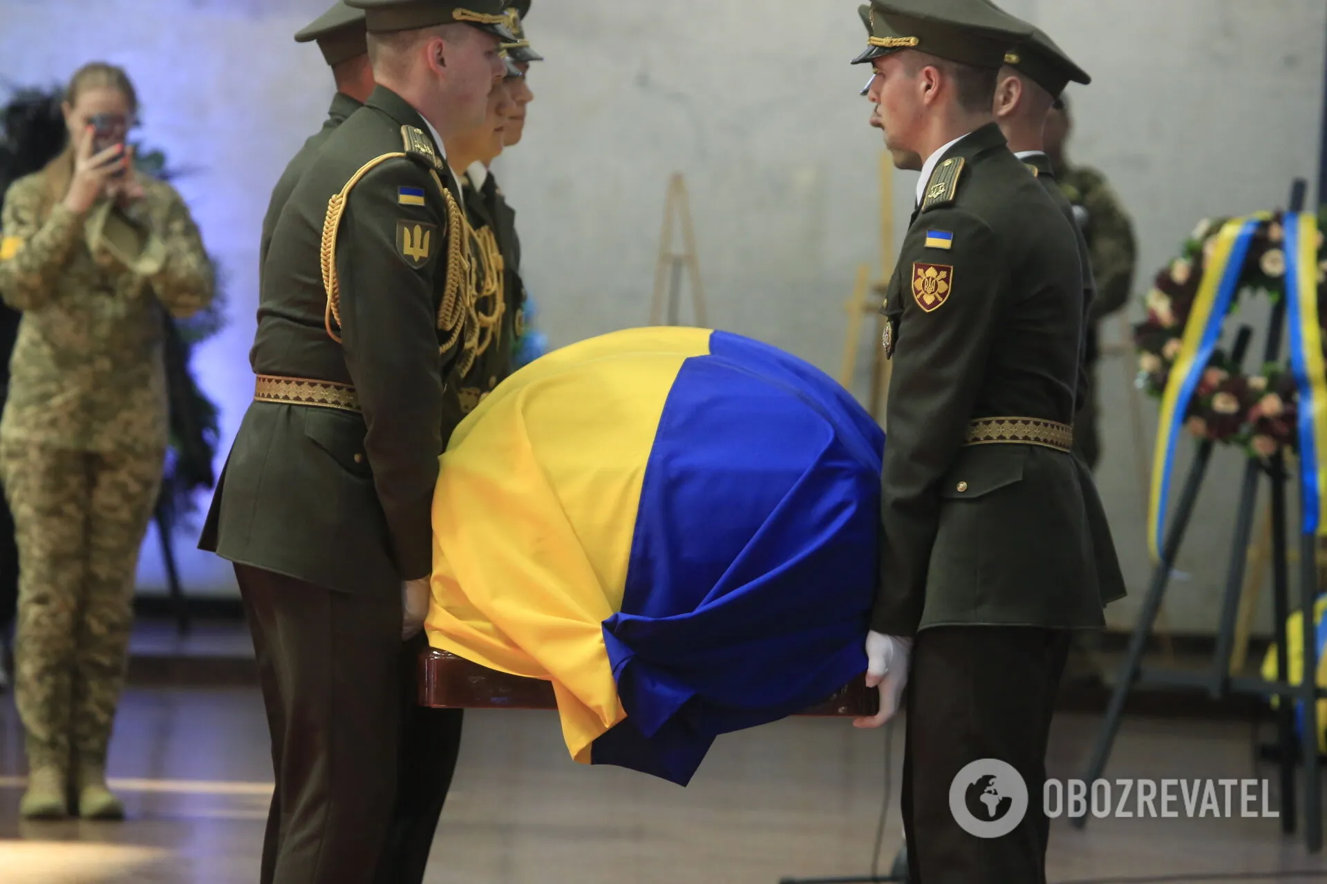 Церемония прощания с Леонидом Кравчуком