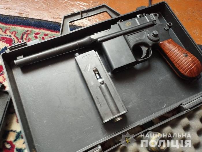 Вилучені предмети