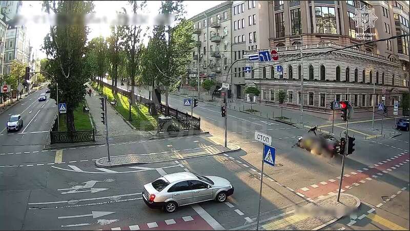 Момент аварии попал на видео.