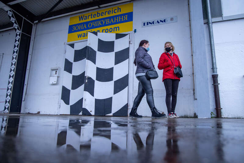  100   .       :  dqxikeidqxiqqeant