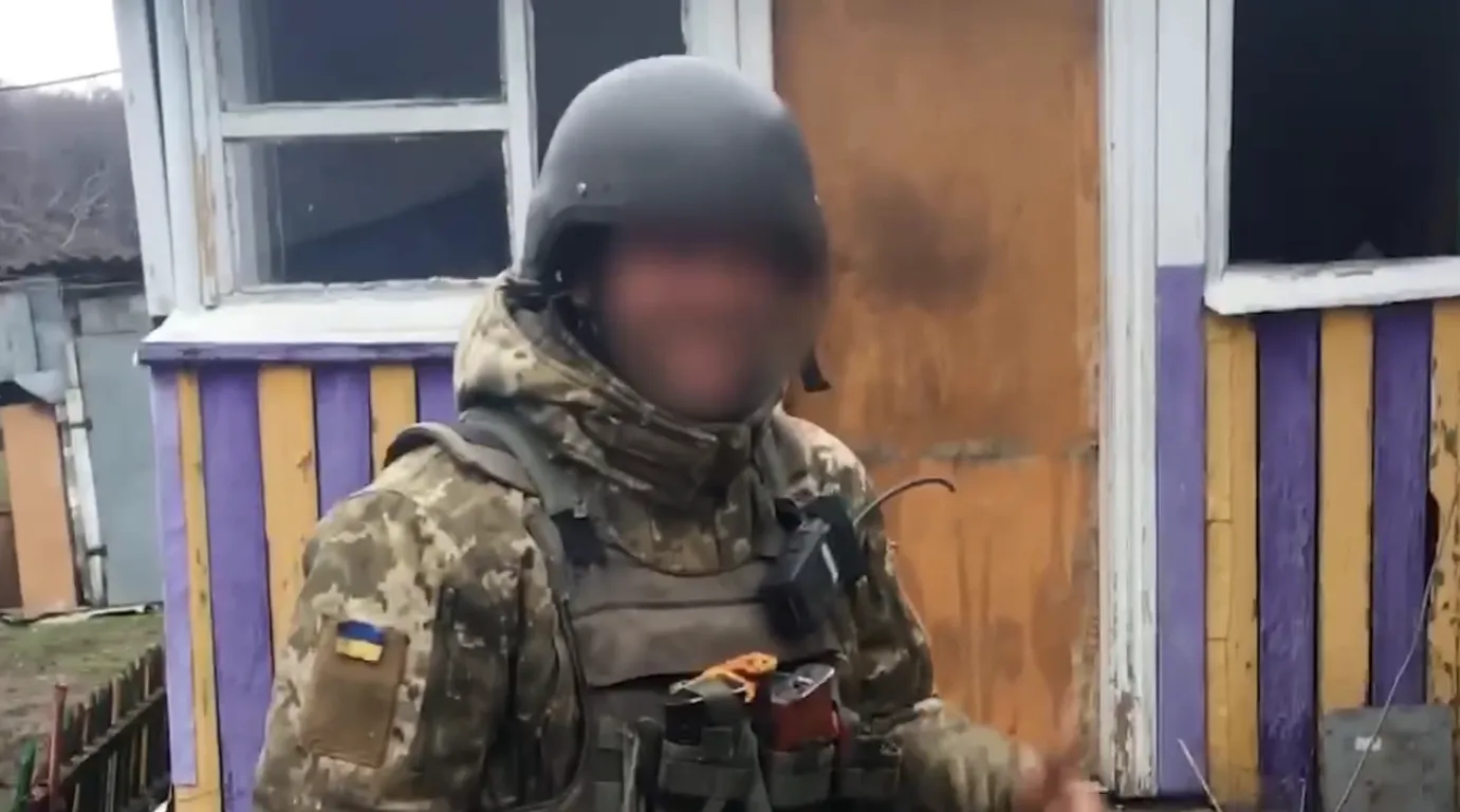 Один из героев-пограничников dqxikeidqxitkant