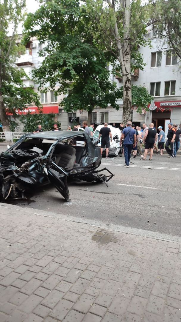 ©  dqxikeidqxitkant