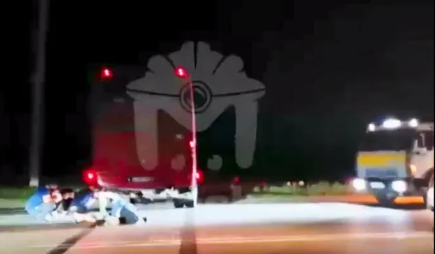 Автобус съехал в кювет dqxikeidqxitkant