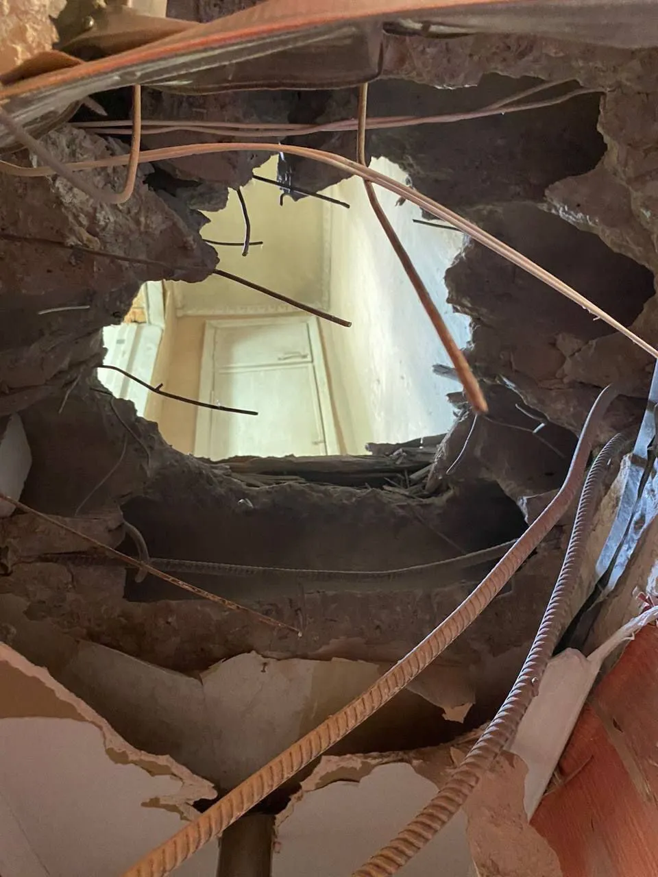 ’’Русский мир’’ пришел: появились фото ночного обстрела Зеленодольска на Днепропетровщине