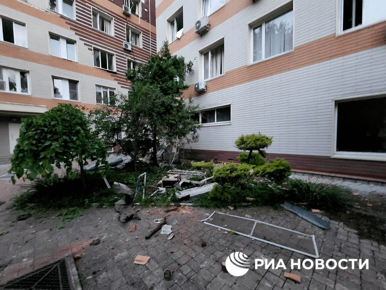 Оккупанты обстреляли роддом в Донецке dqxikeidqxitkant