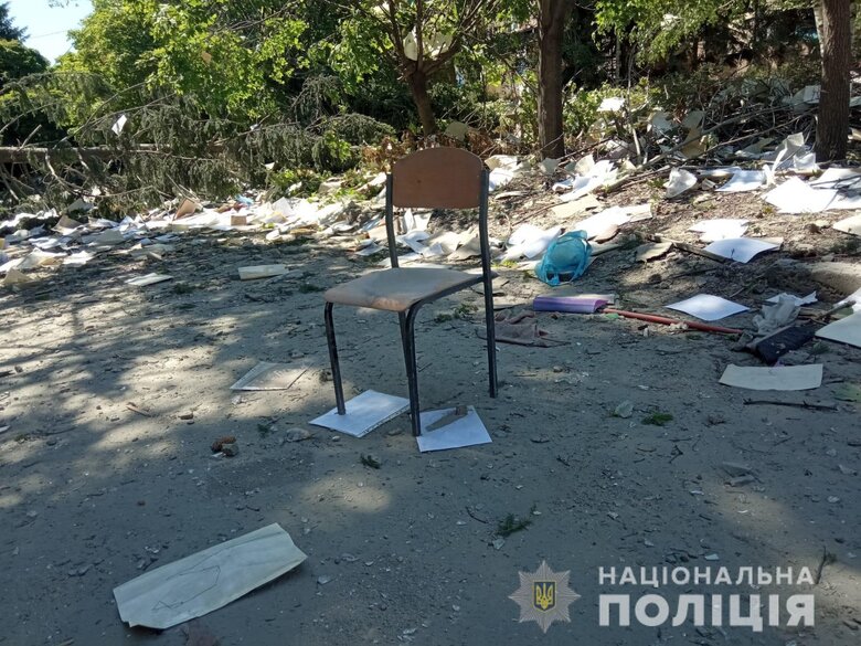 Российские оккупанты ударили по корпусу колледжа в Харькове: Никто не пострадал 03