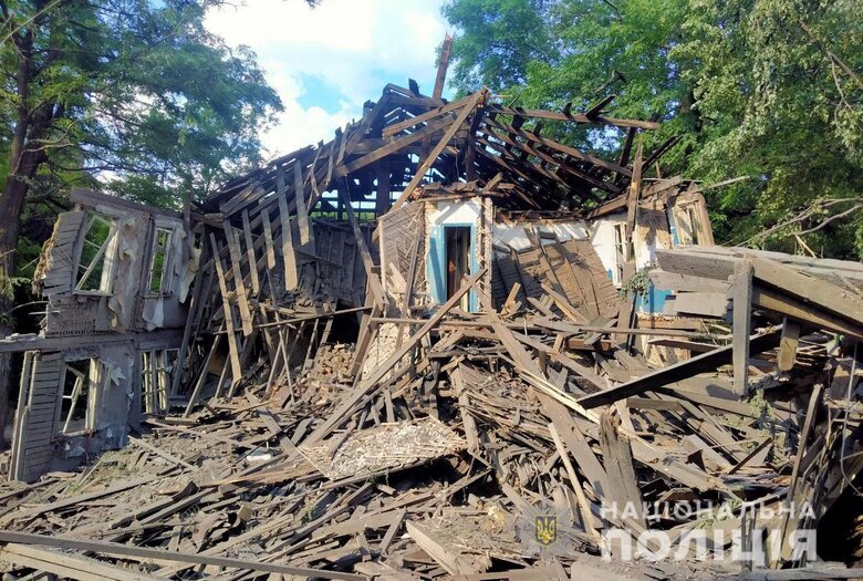 Оккупанты за сутки нанесли по Донетчине 29 ударов. Били ракетами, Градами, Ураганами, танками, - Нацполиция 13