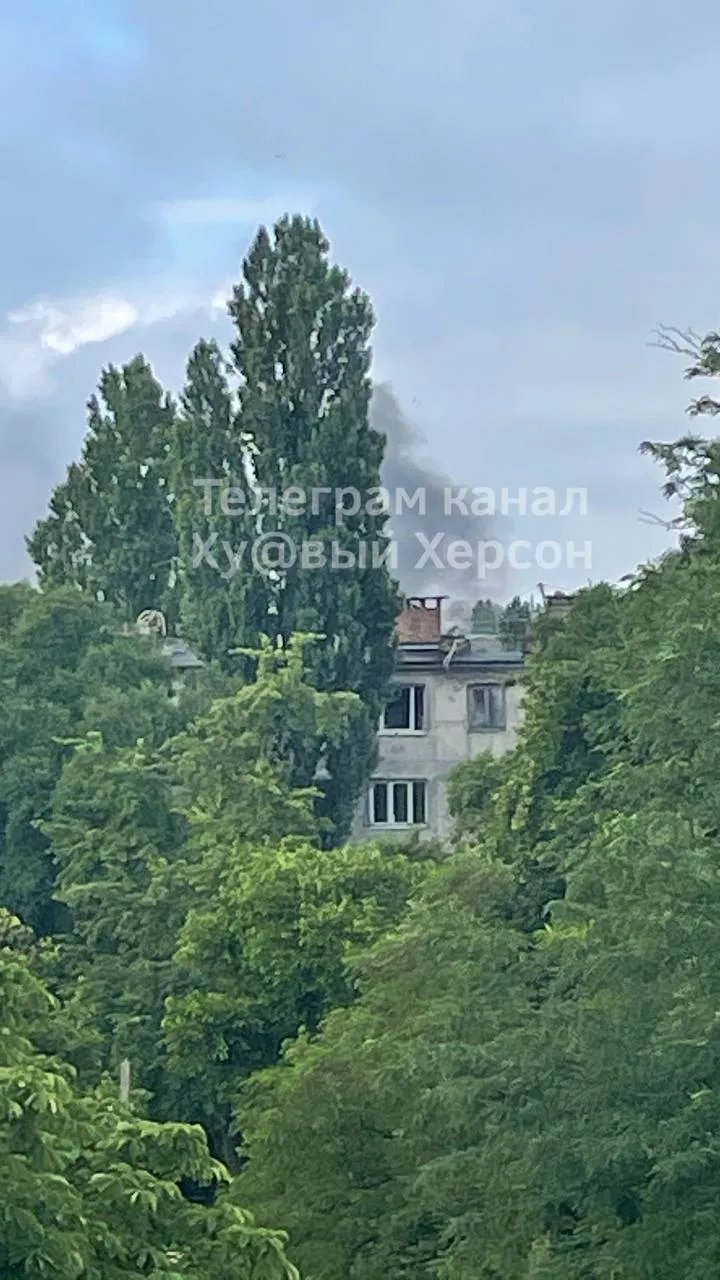 В Херсоне подорвали авто.