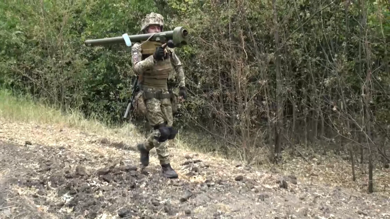    -52 dqxikeidqxiqxxant