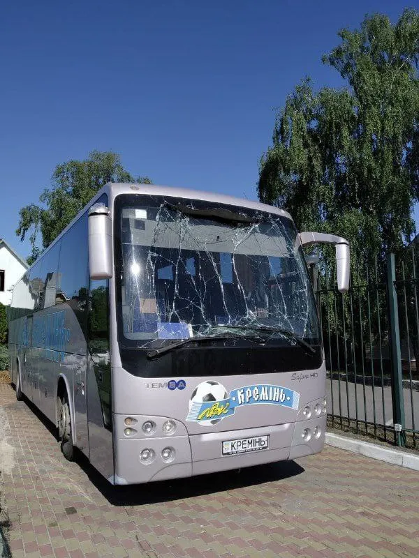 Вторая ракета оккупантов попала по предприятию в Кременчуге.