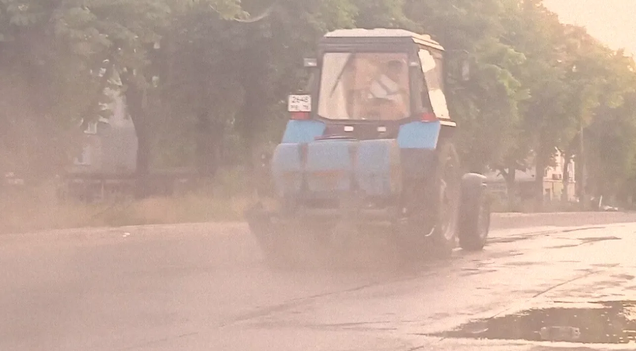   ,    " ". dqxikeidqxitkant