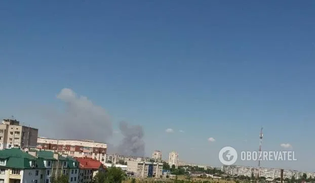 Дым после взрывов в Чернобаевке 2 июля dqxikeidqxiqqeant