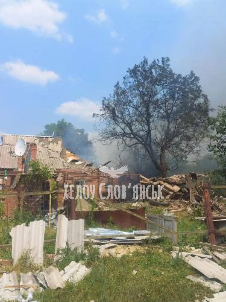 Последствия обстрела Славянска dqxikeidqxitkant