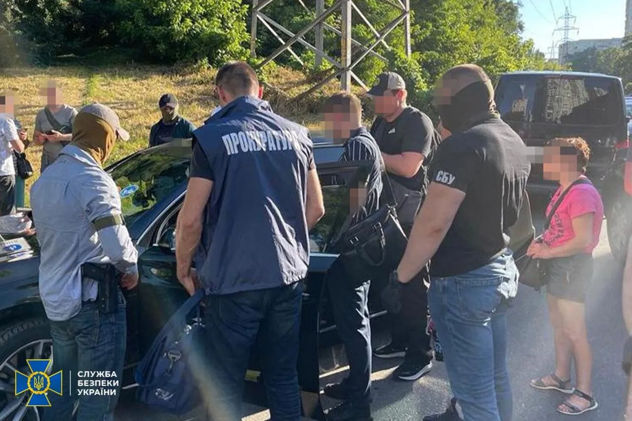 Нелегалов могли использовать спецслужбы РФ.