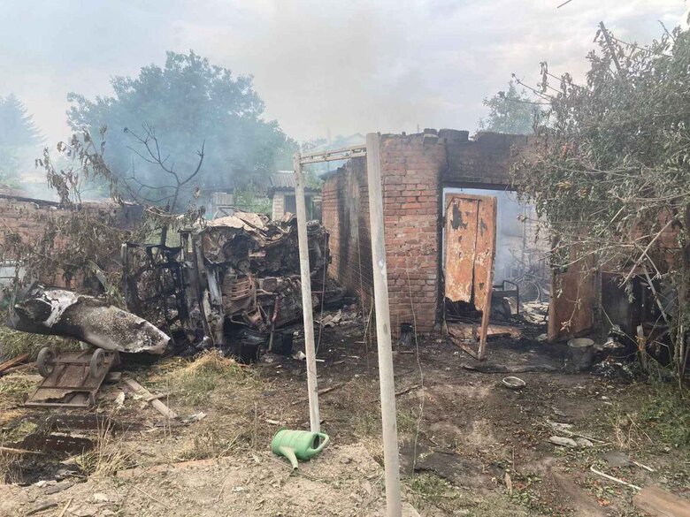 Унаслідок обстрілу Словянська загинули 2 людей, 7 поранено, - мер Лях 08