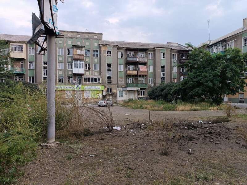 Славянск больше десяти дней находится под постоянными обстрелами врага