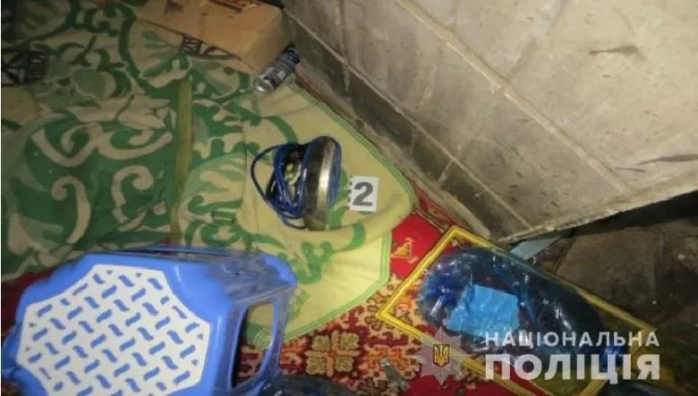 Злоумышленник бил потерпевшего утюгом по голове. dqxikeidqxiqqeant