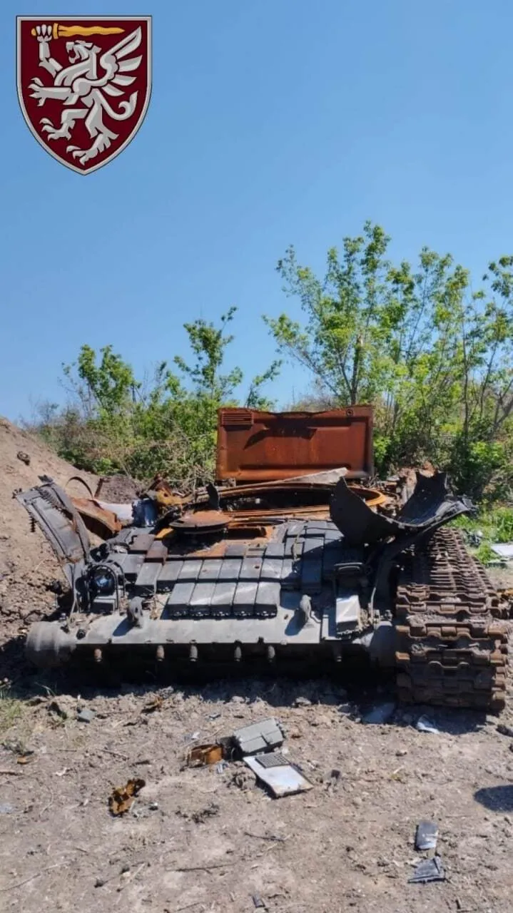    12  , 5      dqxikeidqxiqqeant