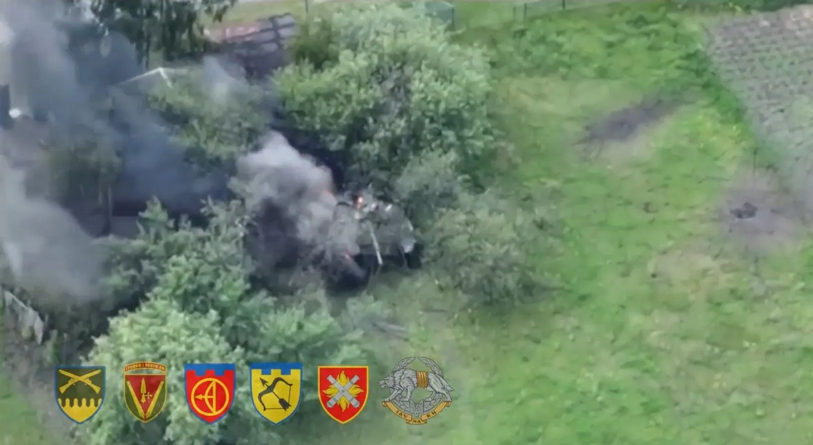 Горящий танк РФ