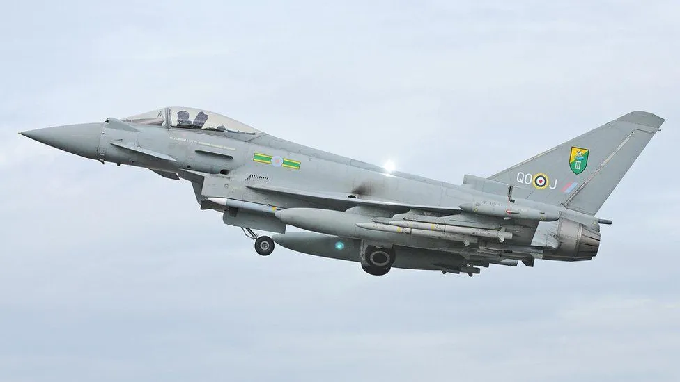 Британия отправила истребители на учения в Финляндию и Швецию. dqxikeidqxiqqeant