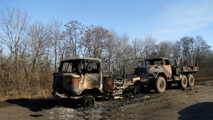 Росія тепер мусить більше покладатися на вантажівки, яких вона й так багато втратила dqxikeidqxiqqeant
