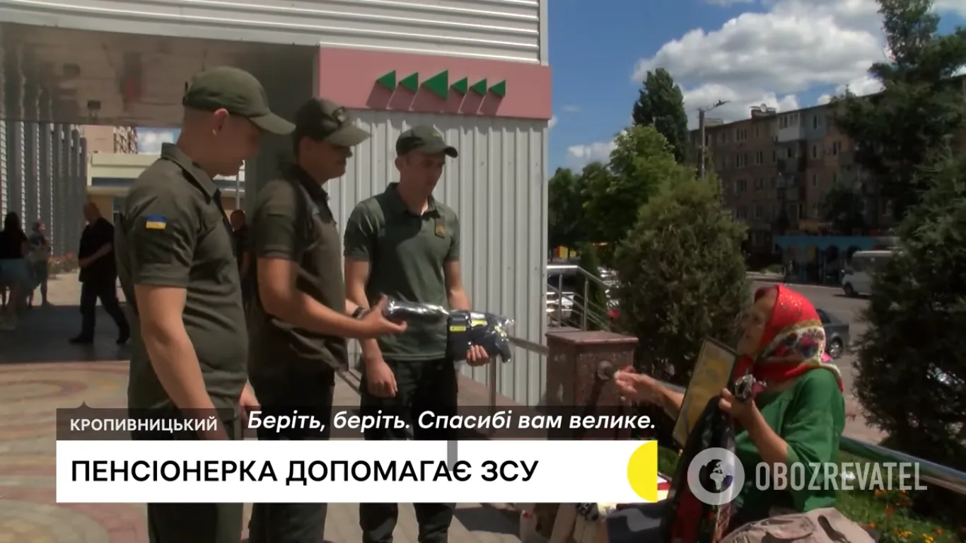 82-летняя пенсионерка из Кропивницкого Лидия Домрова продает вещи, чтобы покупать военным носки