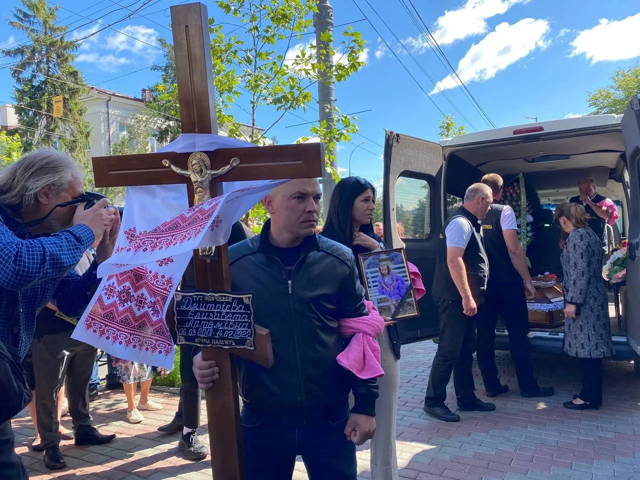 В Виннице попрощались с маленькой Лизой