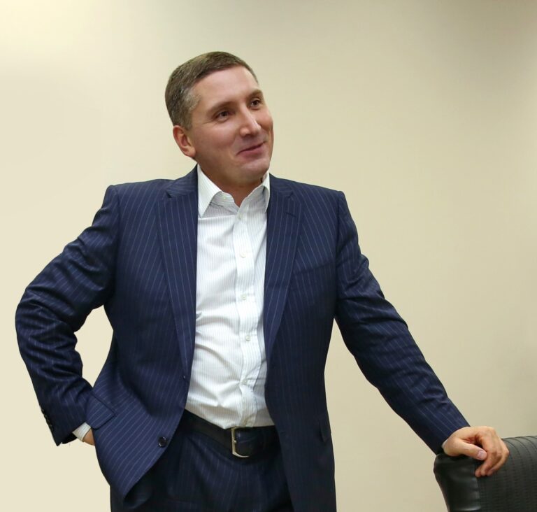 Віктор Поліщук dqxikeidqxiqqeant