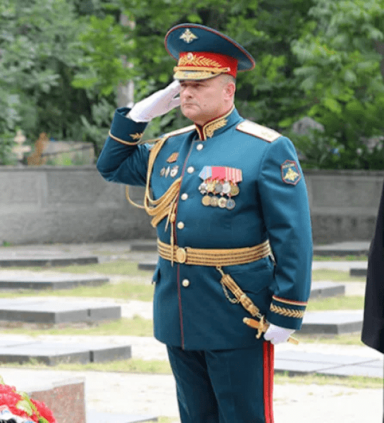 генерал сичовий