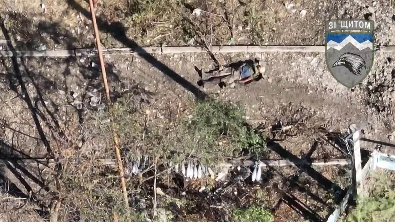 Украинские защитники продолжают уничтожать российских захватчиков dqxikeidqxitkant