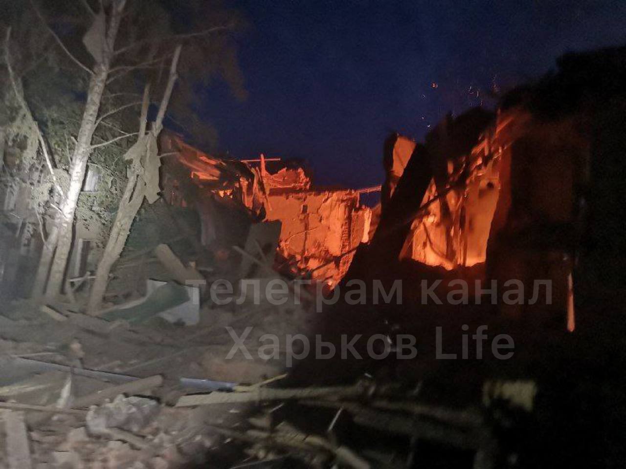 Зруйнована будівля у Чугуєві