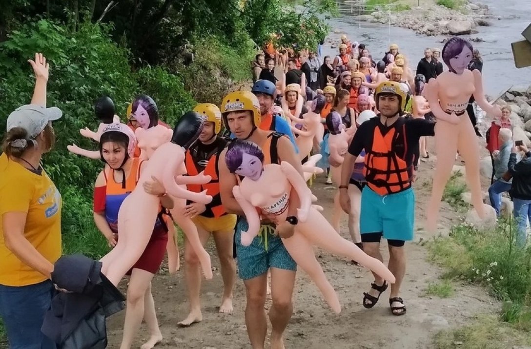 гумова жінка, росія, Bubble Baba Challenge dqxikeidqxiqqeant