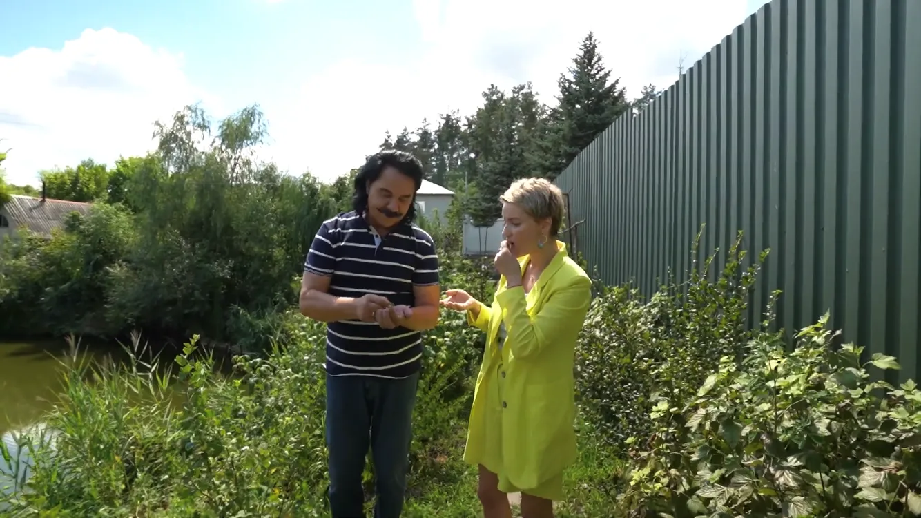 Павло Зібров показав свій розкішний маєток під Києвом площею 1 га. Фото і відео