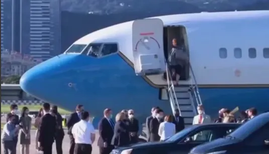 Візит тривав менше доби.