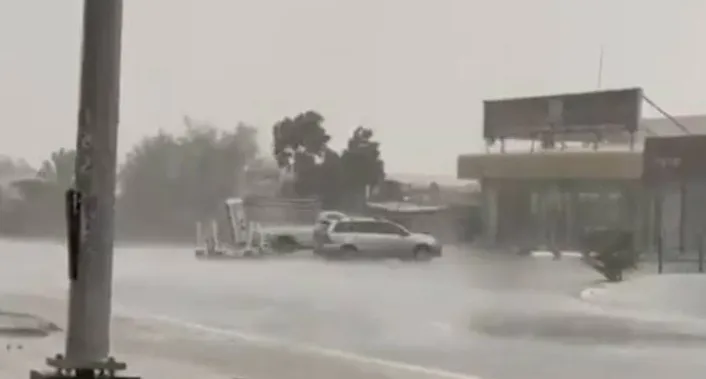 На ОАЕ обрушилася сильна піщана буря. dqxikeidqxitkant