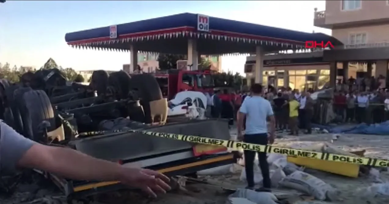 В результате ДТП многие люди погибли