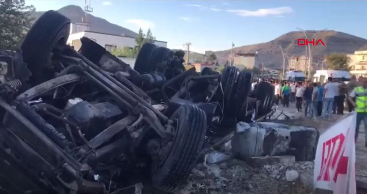 У грузовика отказали тормоза