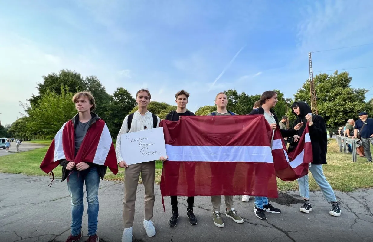 Прихильники демонтажу пам’ятника