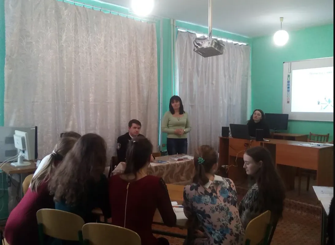 Ще недавно Рижков приходив до школярів - "допомагав" їм визначатися з майбутньою професією