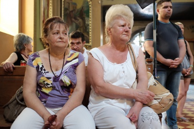 Чернівці прощаються з героїчною розвідницею "Лисою" (ФОТО) Чернівці прощаються з героїчною розвідницею "Лисою" (ФОТО)