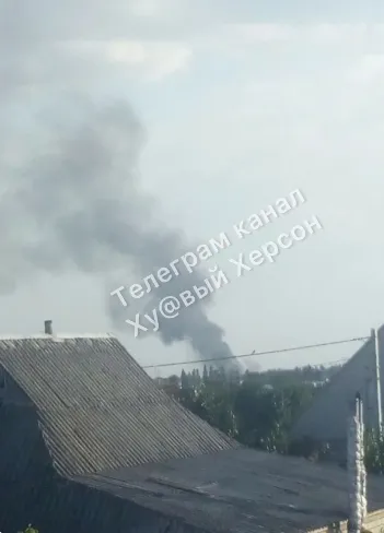 У Таврійську пролунали вибухи