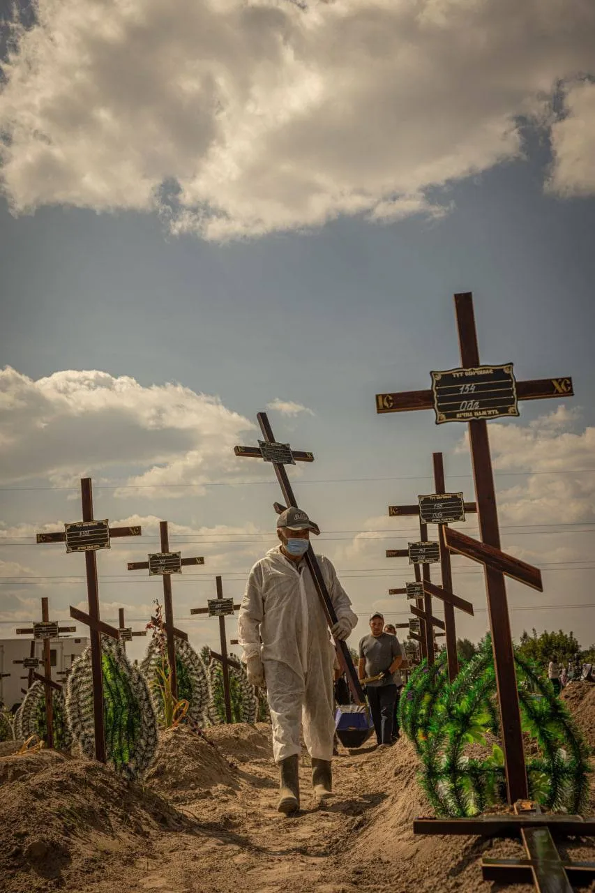 Кладовище в Бучі