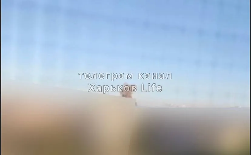 Войска РФ обстреляли два района Харькова: есть прилеты, избившиеся по жилым кварталам. Фото и видео