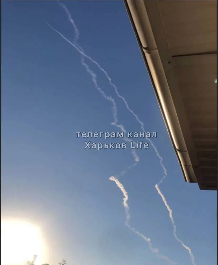 Війська РФ обстріляли два райони Харкова: є прильоти, били по житлових кварталах. Фото і відео